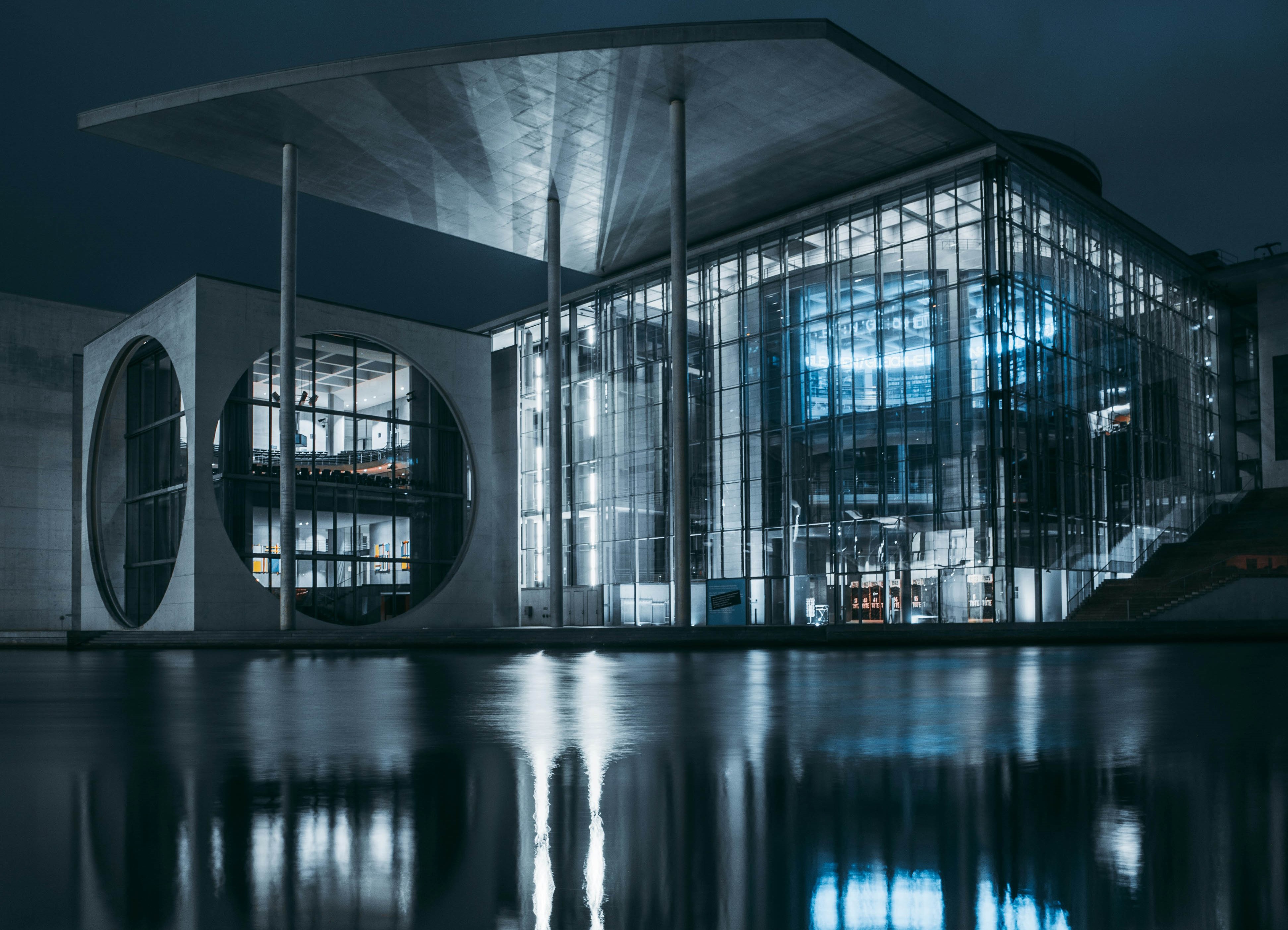 星空xingkong -传iPhone 17系列国内销量接近2600万台 碾压国产旗舰